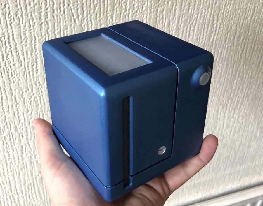Prop Building - Flashback Holo Cube Build